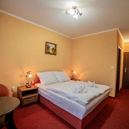 Alpsky Dom 게스트하우스