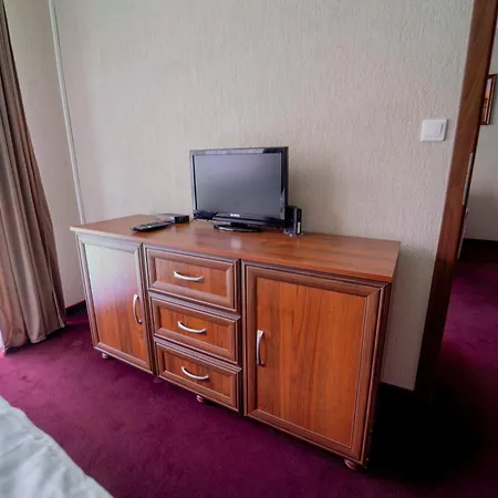 Alpsky Dom 3* Vitanová