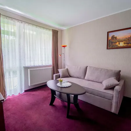 게스트하우스 Alpsky Dom