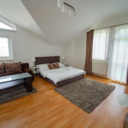 Alpsky Dom Vitanová